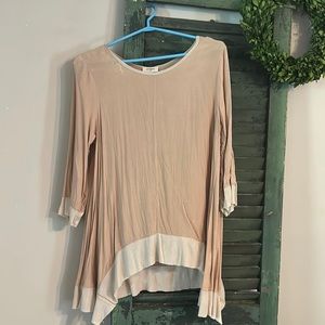 Super cute boutique top